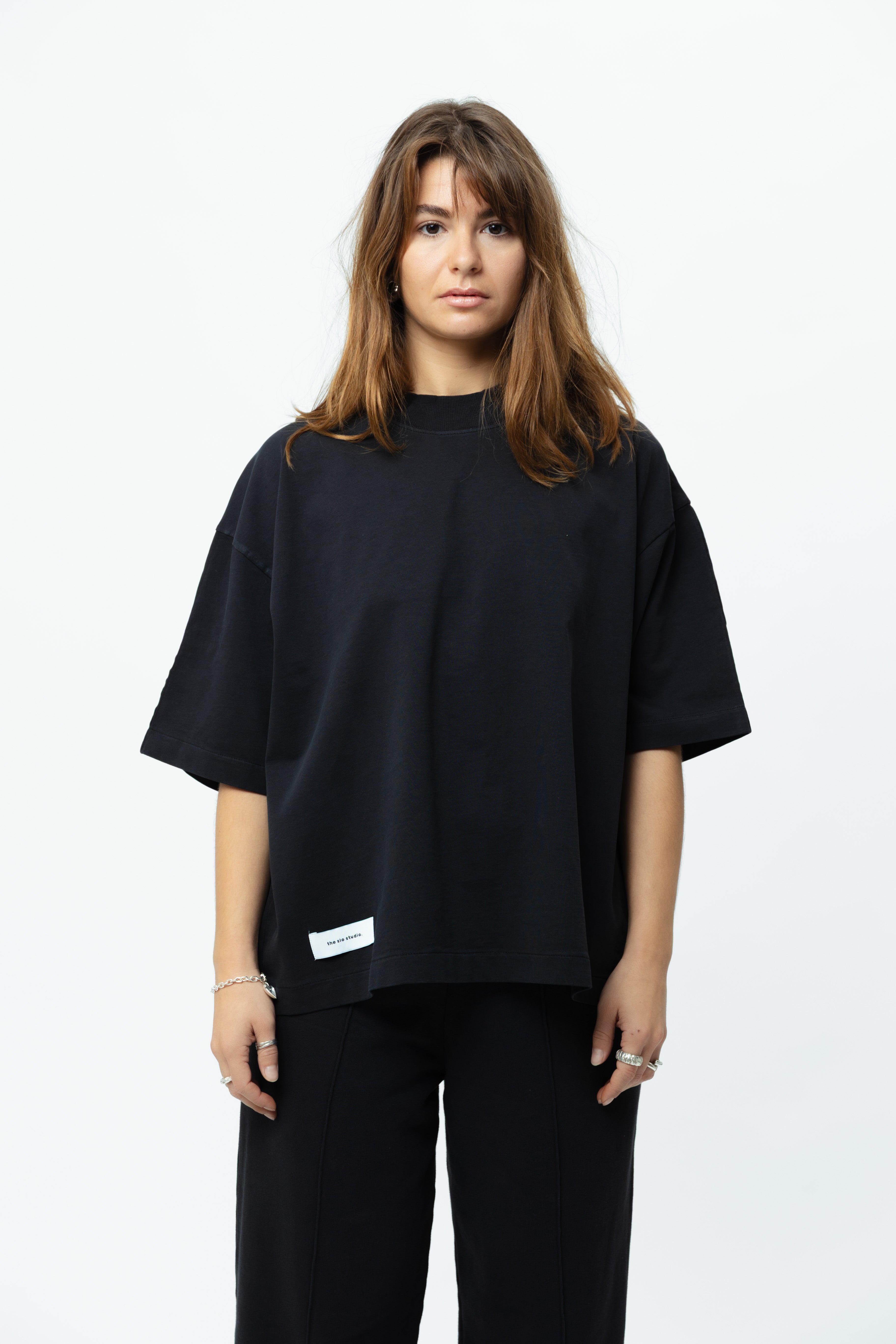 the weight tee (muted moon)